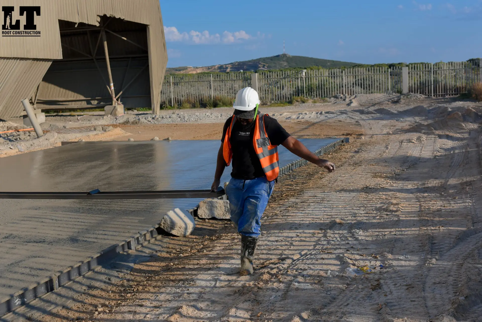 Road works LT Root Construction in the Eastern Cape